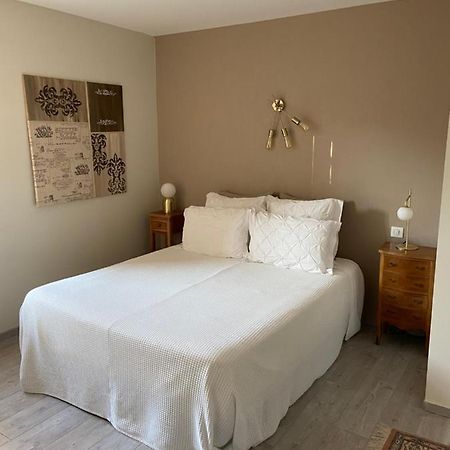 Les Chambres De L'Aigronne Le Petit-Pressigny Εξωτερικό φωτογραφία